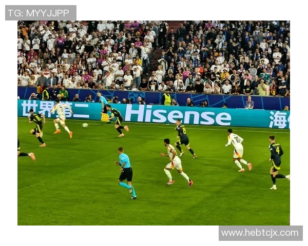 中国广告界的足球明星崛起与品牌合作新趋势探讨 中国广告界的足球明星崛起与品牌合作新趋势探讨